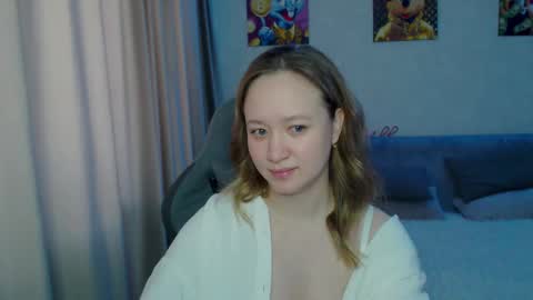 _lalune_ online show from 02-12-25, 05:58