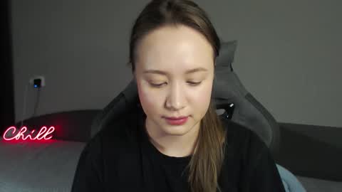 _lalune_ online show from 11-28-25, 07:27