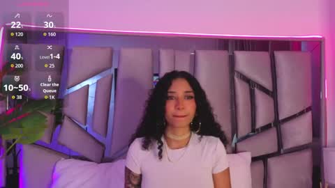 Lanna  online show from 01-19-26, 11:14