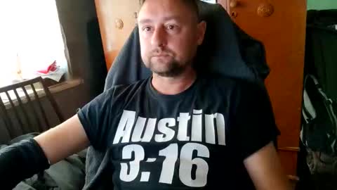 Snapshot of _lastjedi_ chatting on 09-30-25, 11:15 OBI-WAN online show from 09-30-25, 11:15