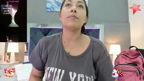 Lauralove online show from 03-26-26, 08:36