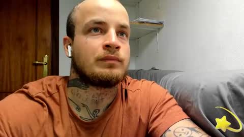 Layne online show from 07-30-26, 05:39