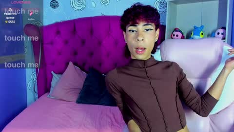 Snapshot of _lemmon_ chatting on 12-11-24, 05:59 L E M M O N online show from 12-11-24, 05:59