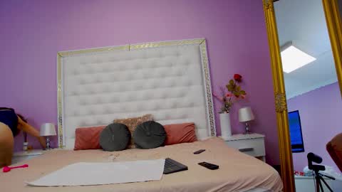 Lena Paul online show from 09-09-25, 04:01