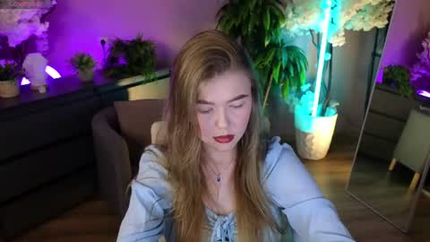 Snapshot of _liilcrystal_ chatting on 07-12-26, 06:54 _liilcrystal_ online show from 07-12-26, 06:54