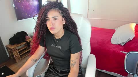 Lili  online show from 02-02-25, 08:30