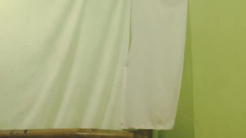 Snapshot of _lilies_gigi_ chatting on 02-03-26, 06:40 _lilies_gigi_ online show from 02-03-26, 06:40