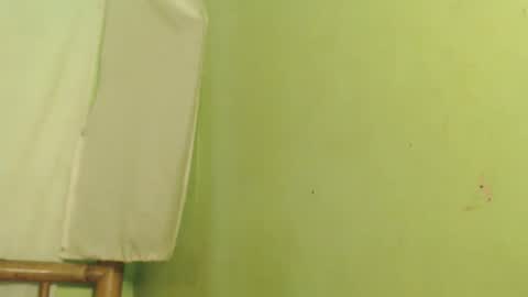 Snapshot of _lilies_gigi_ chatting on 02-08-26, 12:14 _lilies_gigi_ online show from 02-08-26, 12:14