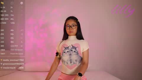 Snapshot of _lillilly_ chatting on 06-01-26, 06:15 _lillilly_ online show from 06-01-26, 06:15