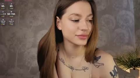 Snapshot of _lisaalisa_ chatting on 06-22-26, 10:12 Alice online show from 06-22-26, 10:12