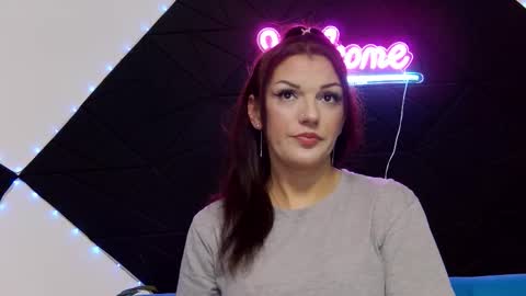 Lisa online show from 02-12-26, 03:56