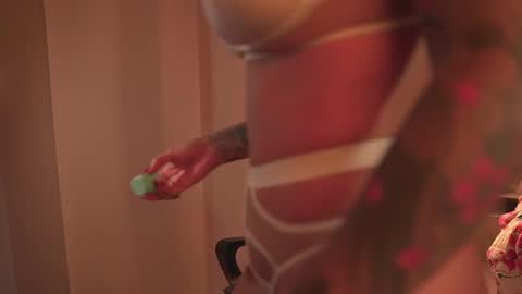 Snapshot of _lissana_scott chatting on 11-14-25, 09:02 Lissana online show from 11-14-25, 09:02