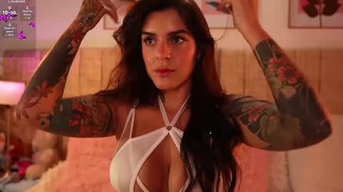 Snapshot of _lissana_scott chatting on 01-17-26, 01:10 Lissana online show from 01-17-26, 01:10