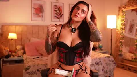 Snapshot of _lissana_scott chatting on 02-09-26, 11:42 Lissana online show from 02-09-26, 11:42