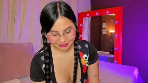 Ivy 3 online show from 02-27-26, 07:47