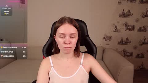 Snapshot of _little_sunshine_ chatting on 02-06-25, 09:11 My name is lina Lush is activePrivate is Open online show from 02-06-25, 09:11