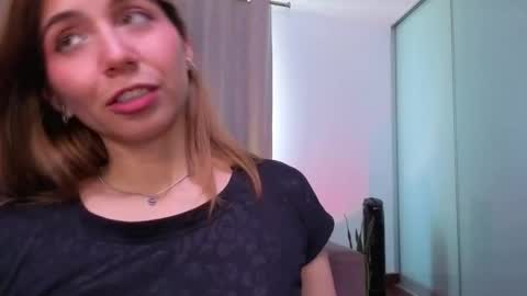 Snapshot of _littlesammy chatting on 12-03-25, 07:01 Sammy online show from 12-03-25, 07:01