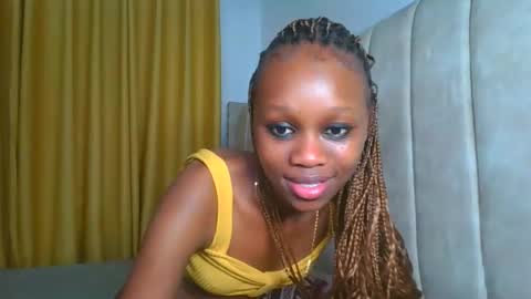 Snapshot of _littlevenus chatting on 09-14-25, 03:05 Littlevenus online show from 09-14-25, 03:05