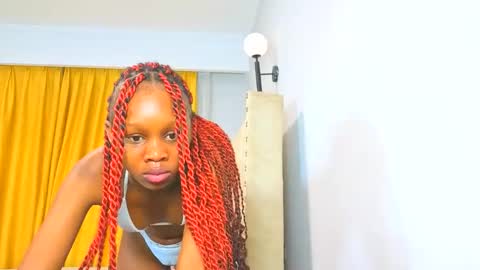 Littlevenus online show from 04-28-26, 02:27