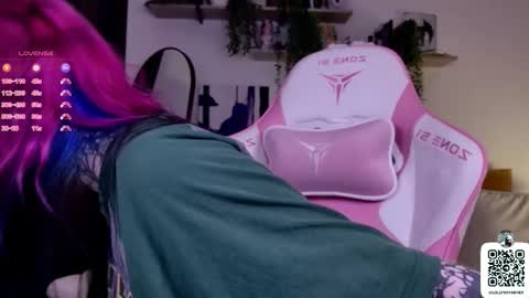 Lolly online show from 09-13-25, 01:11