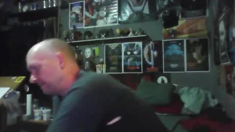 That guy online show from 01-11-26, 04:50