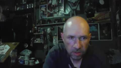That guy online show from 06-11-26, 01:05