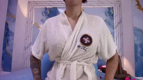 Lorrayne online show from 09-23-25, 12:08