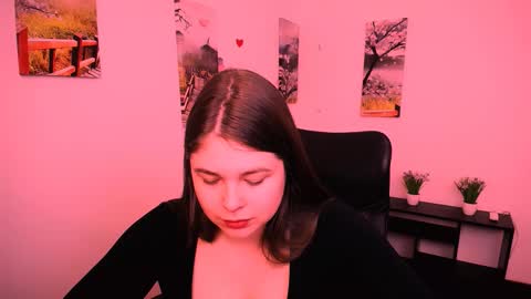 Snapshot of _lovely_mary chatting on 09-25-25, 08:51 Mary online show from 09-25-25, 08:51