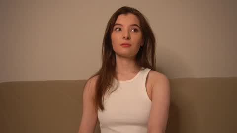 Snapshot of _lovelyen chatting on 01-02-25, 04:09 Alice online show from 01-02-25, 04:09