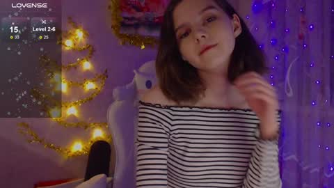 Snapshot of _lovelylu_ chatting on 12-27-24, 06:53 Lu online show from 12-27-24, 06:53