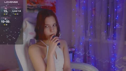 Snapshot of _lovelylu_ chatting on 03-06-25, 07:21 Lu online show from 03-06-25, 07:21