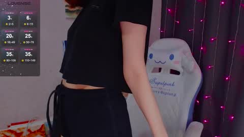 Snapshot of _lovelylu_ chatting on 10-07-25, 06:49 Lu online show from 10-07-25, 06:49