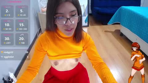 Snapshot of _lucysmith chatting on 01-18-25, 03:42 Lucy  online show from 01-18-25, 03:42