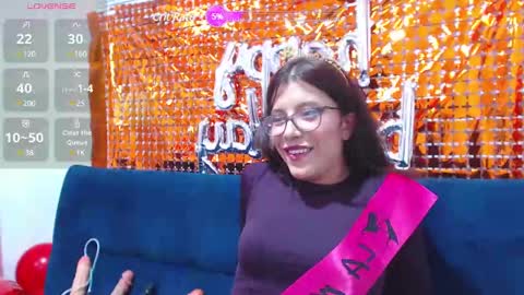 Snapshot of _lucysmith chatting on 02-22-25, 03:56 Lucy  online show from 02-22-25, 03:56