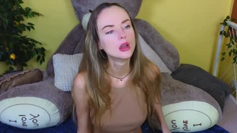 Lullaby online show from 02-08-25, 03:00