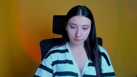 Snapshot of _luna_moon__ chatting on 10-09-25, 11:19 Luna online show from 10-09-25, 11:19