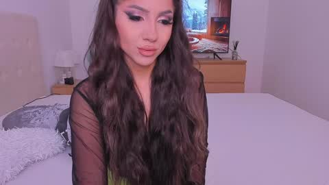 Lynna online show from 01-23-25, 10:33