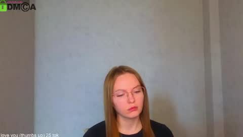 Snapshot of _lysafeta_ chatting on 04-29-26, 07:01 Welcome guys Pleasure to see you all here My name is Lysafeta and MichaelaTip menu is active Private is open online show from 04-29-26, 07:01