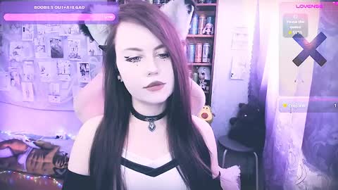Mia online show from 04-06-26, 03:37