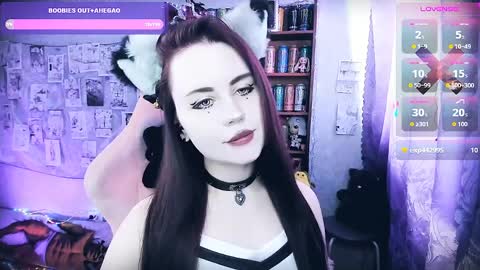 Mia online show from 04-07-26, 03:51