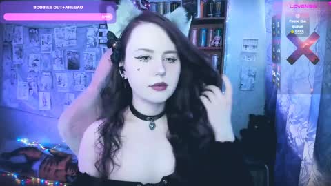Mia online show from 04-08-26, 07:41