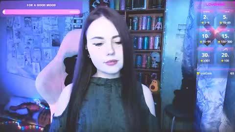Mia online show from 04-14-26, 11:16