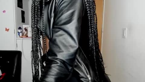 MARCELA online show from 01-08-25, 10:37