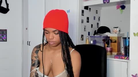 MARCELA online show from 02-19-25, 02:12