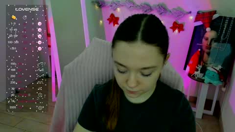 Snapshot of _margoqueen_ chatting on 12-24-24, 10:01 Margo online show from 12-24-24, 10:01