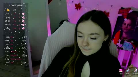 Snapshot of _margoqueen_ chatting on 01-18-25, 10:17 Margo online show from 01-18-25, 10:17