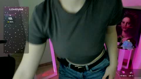 Snapshot of _margoqueen_ chatting on 01-19-25, 09:44 Margo online show from 01-19-25, 09:44