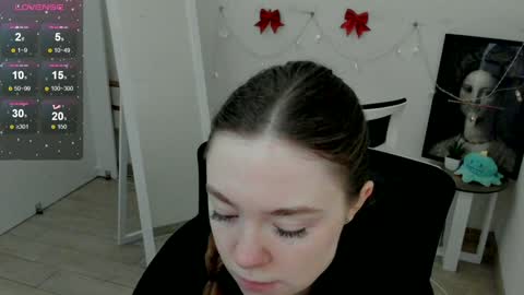Snapshot of _margoqueen_ chatting on 01-26-25, 06:38 Margo online show from 01-26-25, 06:38