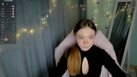 Snapshot of _margoqueen_ chatting on 01-30-25, 10:08 Margo online show from 01-30-25, 10:08