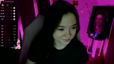 Snapshot of _margoqueen_ chatting on 02-08-25, 09:46 Margo online show from 02-08-25, 09:46